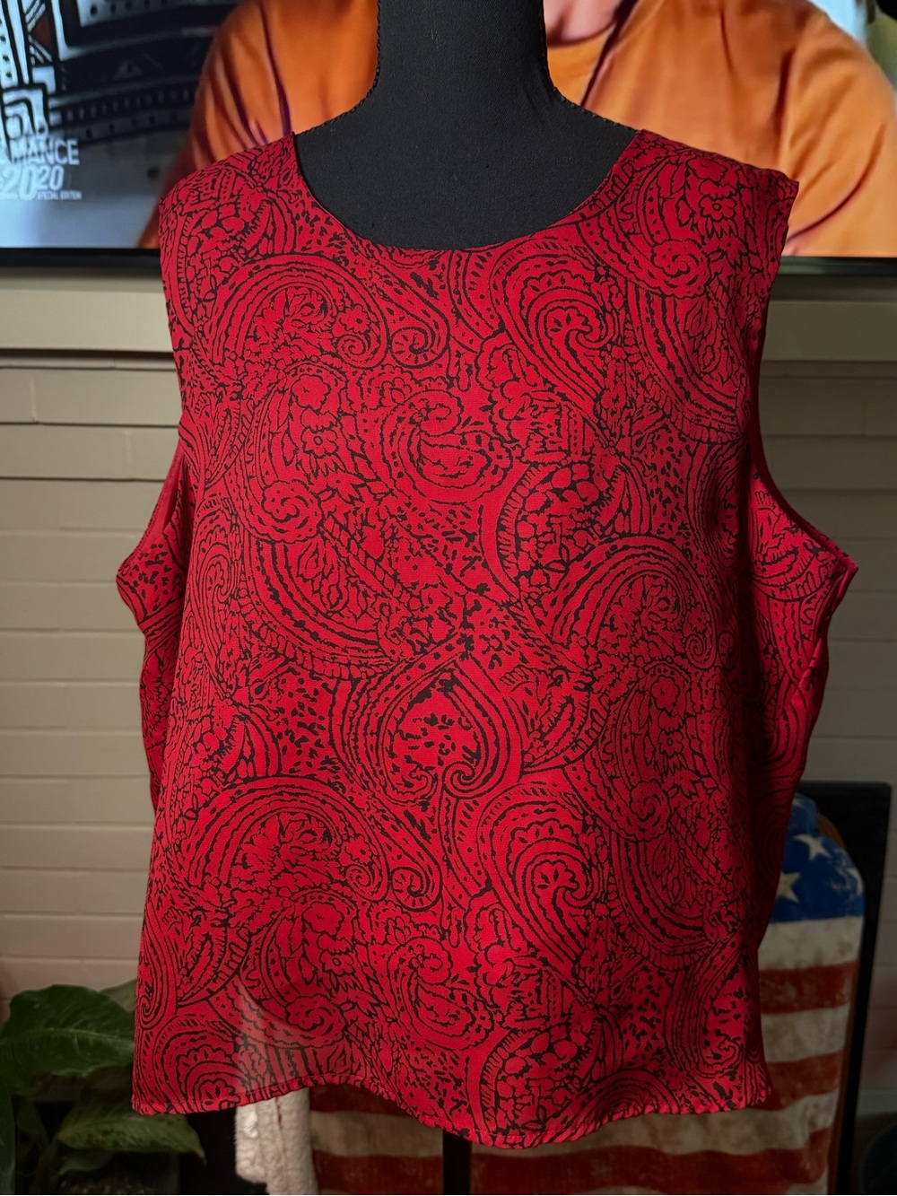 Coldwater Creek Red Paisley Sleeveless Blouse